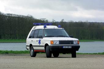 Iconographie - Quatre 4 ambulance Range Rover