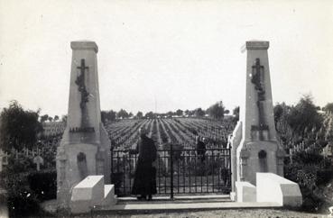 Iconographie - Cimetière militaire