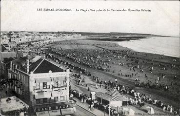 Iconographie - La plage - Vue prise de la terrasse des Nouvelles Galeries