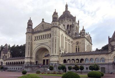 Iconographie - Pèlerinage vendéen sur les pas de la famille Martin, à Lisieux