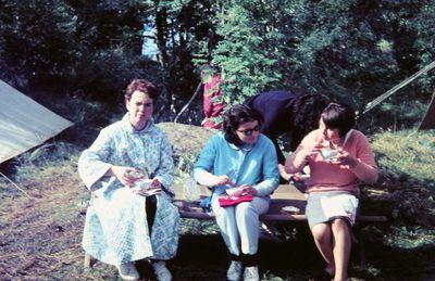 Iconographie - Voyage des jeunes dans les Alpes