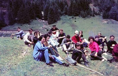 Iconographie - Voyage des jeunes dans les Alpes