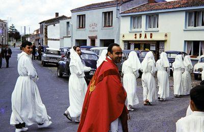 Iconographie - Jour de communion solennelle