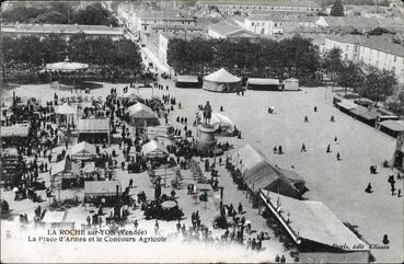 Iconographie - La place d'Armes et le concours agricole