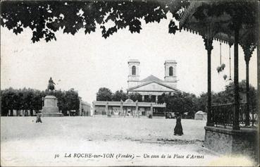 Iconographie - Un coin de la place d'Armes