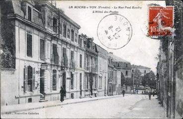 Iconographie - La rue Paul Baudry - L'hôtel des Postes