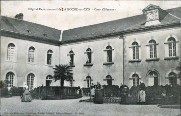 Iconographie - Hôpital départemental - Cour d'honneur