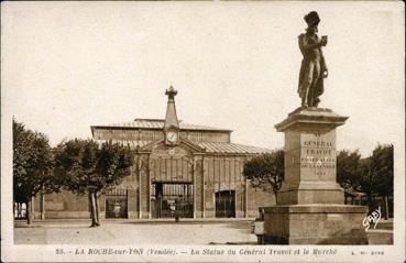 Iconographie - La statue du général Travot