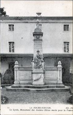 Iconographie - Le lycée, monument des anciens élèves Morts pour la France