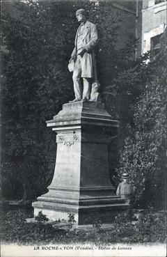 Iconographie - Statue de Luneau