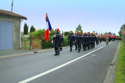 Iconographie - Cérémonie patriotique avec l'UNC 85