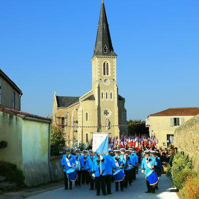 Iconographie - Remise du Drapeau Devoir de Mémoire du Girouard