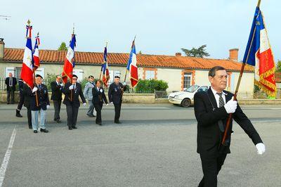 Iconographie - Remise du Drapeau Devoir de Mémoire