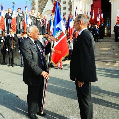 Iconographie - Remise du Drapeau Devoir de Mémoire