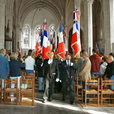 Iconographie - Remise du Drapeau Devoir de Mémoire