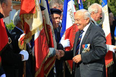 Iconographie - Remise du Drapeau Devoir de Mémoire