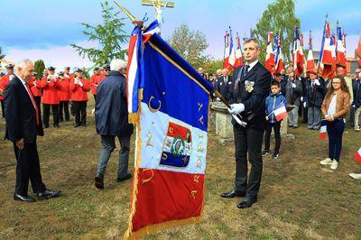 Iconographie - Remise du Drapeau Devoir de Mémoire