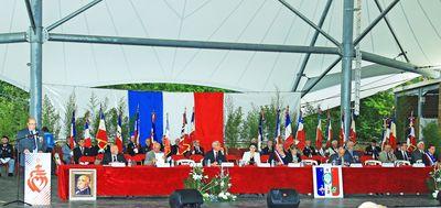 Iconographie - Remise du Drapeau Devoir de Mémoire