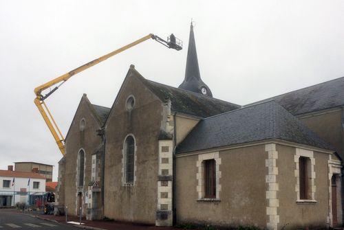 Iconographie - Enlèvement du coq de l'église suite à une tempête