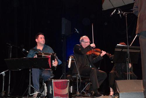 Iconographie - Concert de Sébastien Bertrand à Pontorson