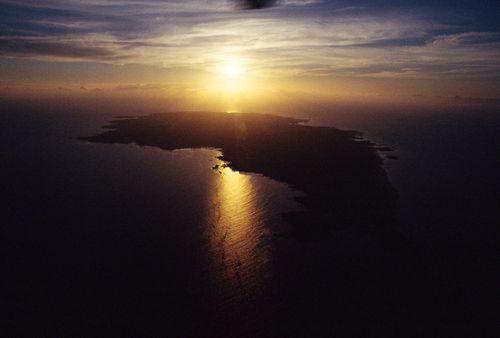 Iconographie - L'île au coucher du soleil