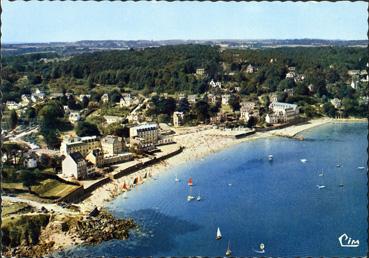 Iconographie - La plage des Sables Blancs et le centre Cure