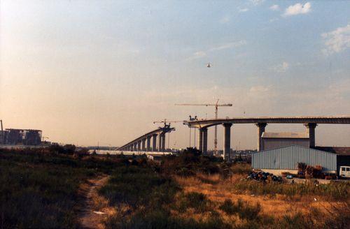 Iconographie - Installation du tablier central du pont de Saint-Nazaire