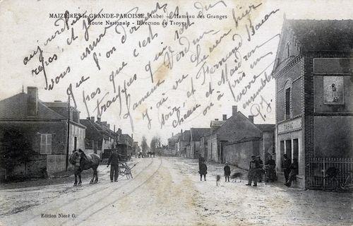 Iconographie - Hameau des Granges, route nationale, direction Troyes