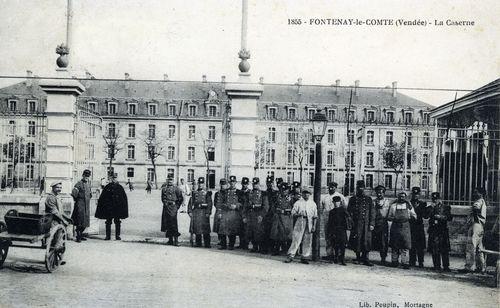 Iconographie - La caserne du 137e RI à Fontenay-le-Comte