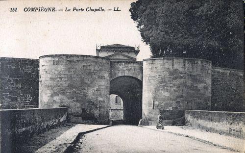 Iconographie - La porte-chapelle