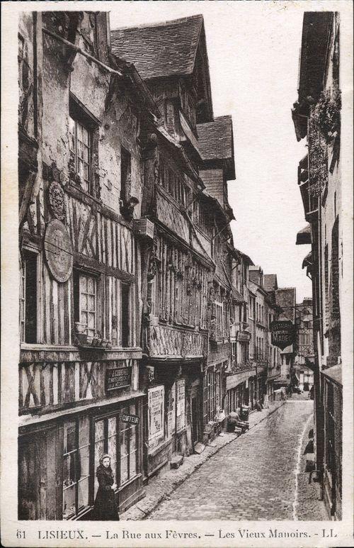 Iconographie - La rue aux Fèvres - Les vieux manoirs