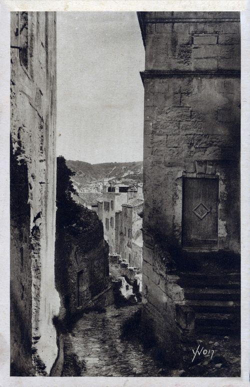 Iconographie - Vieille rue conduisant aux remparts