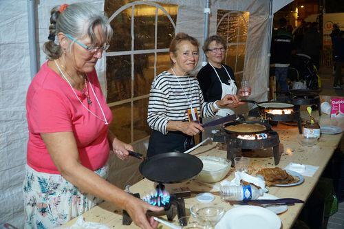 Iconographie - Feux de la Saint-Jean - L'équipe crêpes