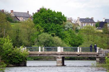 Iconographie - Près base de loisirs - Vue sur pont-du-Rachapt