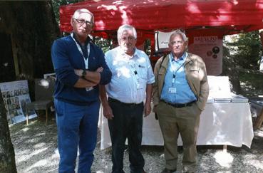 Iconographie - Auteurs sur l'Île d'Yeu au salon du livre de Grasla