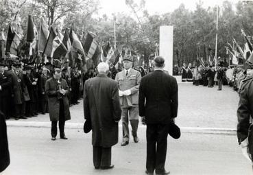 Iconographie - Cérémonie Militaire