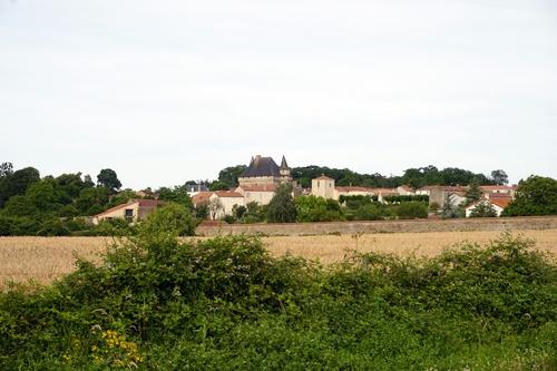 Iconographie - Vue sur le bourg