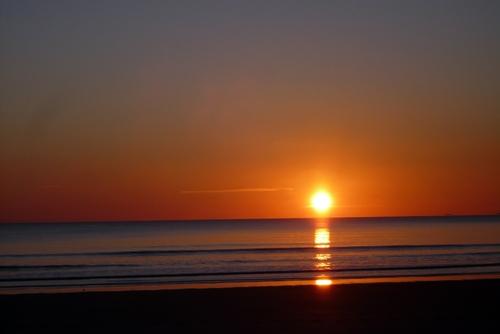 Iconographie - Coucher de soleil sur la plage