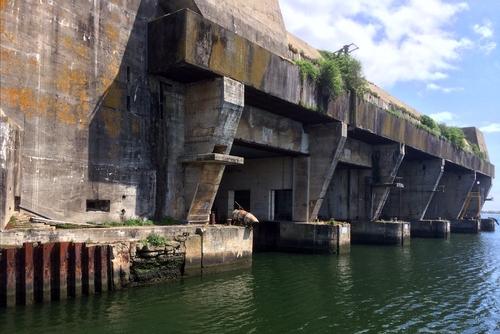 Iconographie - La base des sous-marins de Lorient