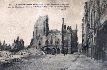 Iconographie - Bombardé et incendié par les Allemands