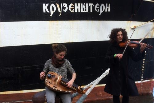 Iconographie - Escale à Sète - Classe de musique traditionnelle de Xavier Vidal