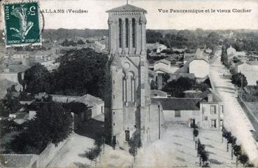 Iconographie - Vue panoramique et le vieux clocher
