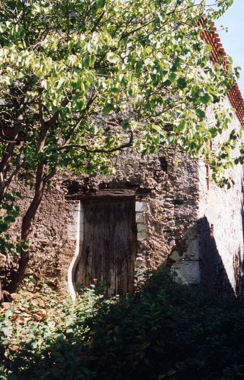 Iconographie - porte de cave ancienne