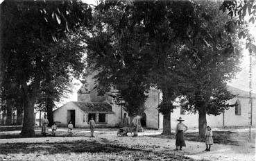 Iconographie - Place de l'église