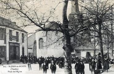 Iconographie - Place de l'Eglise