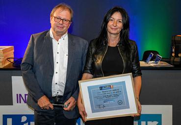 Iconographie - Trophée Installateur à Béatrice Gilardeau