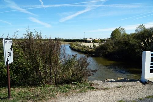 Iconographie - Vue sur l'étier et l'aire de caravaning