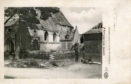 Iconographie - L'église après le bombardement