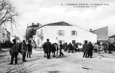 Iconographie - Le champ de Foire et la Grande Rue