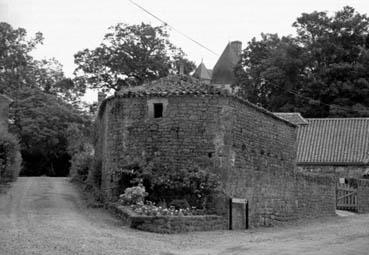 Iconographie - Bâtiment près du château